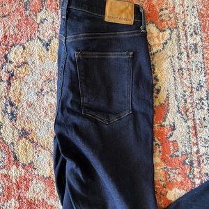 Denim forum stretchy size 31 pants